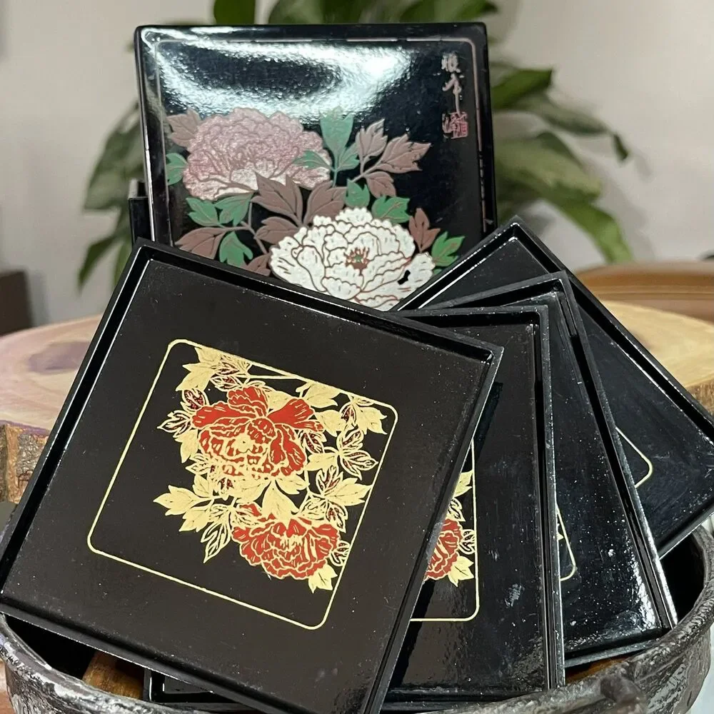 Vintage‎ Japanese Lacquerware Coaster Set with Box – Hand-Painted Floral Gold